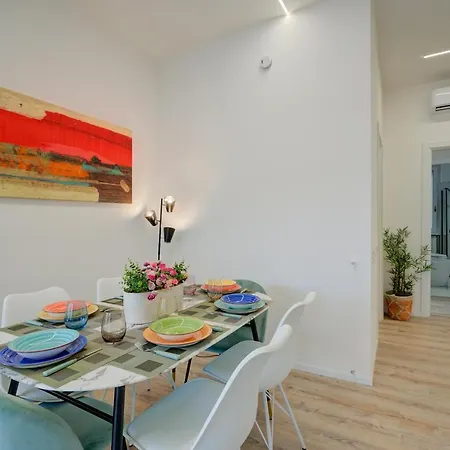 Apartment Modern In - Happy